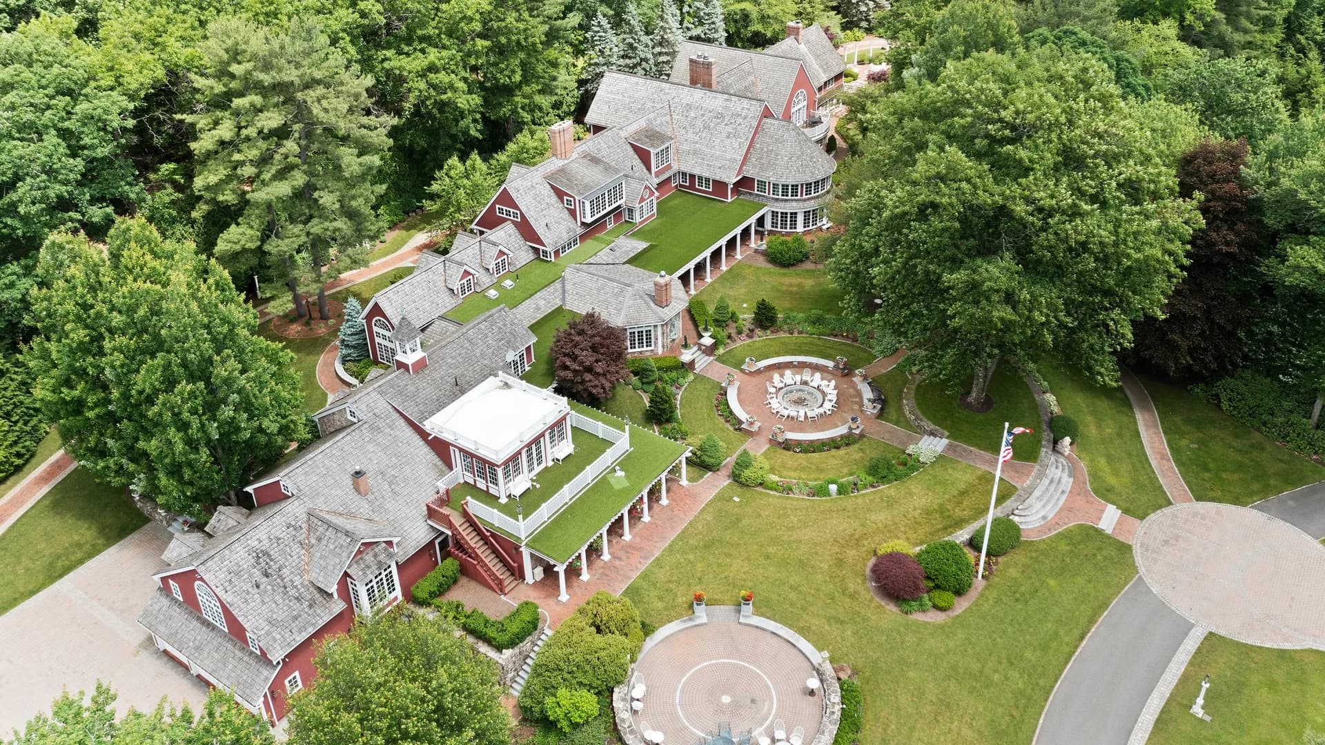 A short film of the estate grounds and interiors